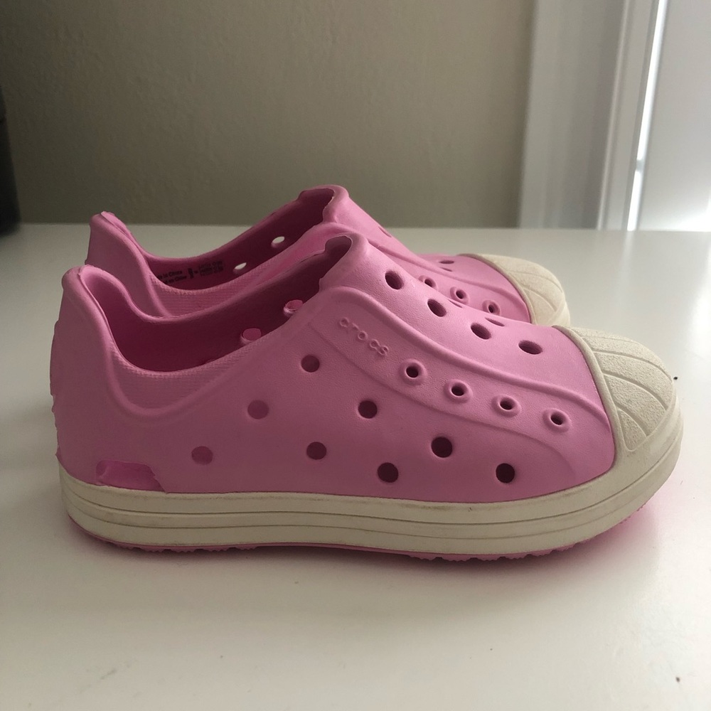CROCS Kids Pink Slip-On Play Shoes, Size 8